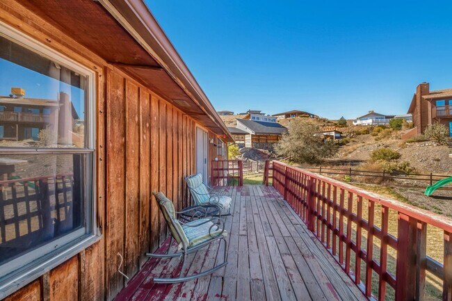 Building Photo - Charming 3-Bedroom Family Home in Orchard Mesa with Incredible Views!!!