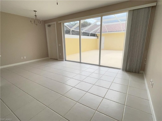 Building Photo - 6065 Islandwalk Blvd