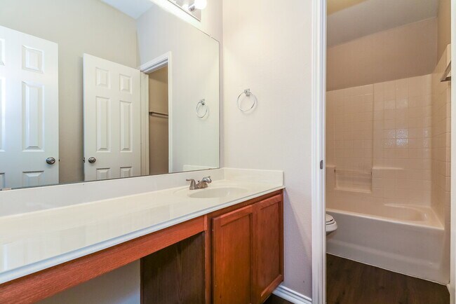 Building Photo - 1332 Missionary Ridge Trail