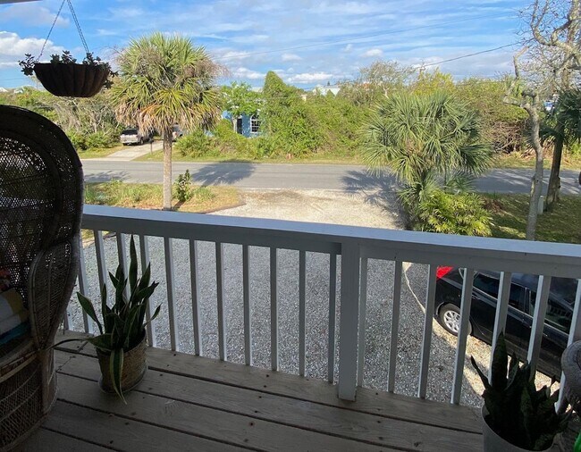 Building Photo - 6549 Madison St