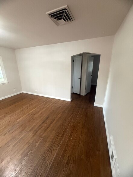 2nd Bedroom - 1701 Lansing St