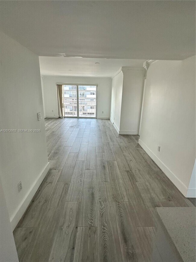 Building Photo - 3601 NE 170th St