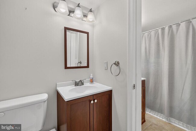 Building Photo - 8358 Dunham Ct