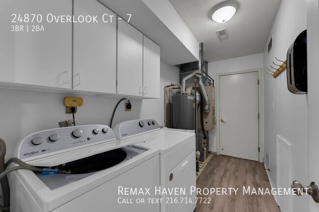 Building Photo - 24870 Overlook Ct