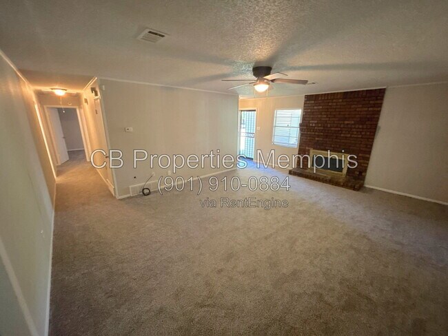 Building Photo - 2219 Goldbrier Ln