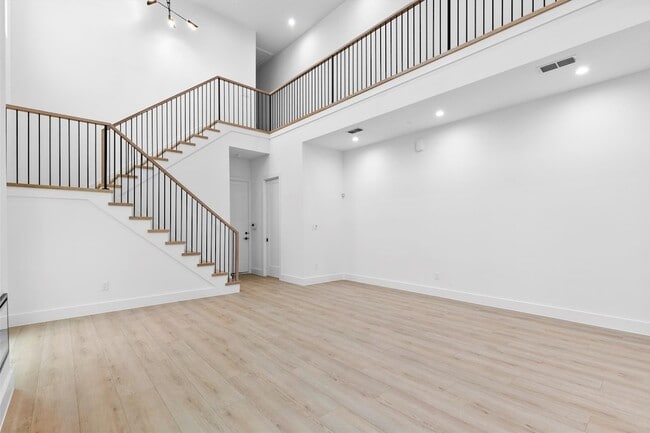 Building Photo - 2812 Guymon St