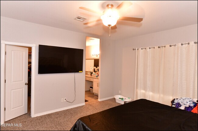 Building Photo - 14512 Charles Foster Ave