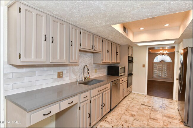 Building Photo - 3606 Colville Dr