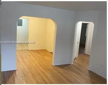 Building Photo - 23 Majorca Ave