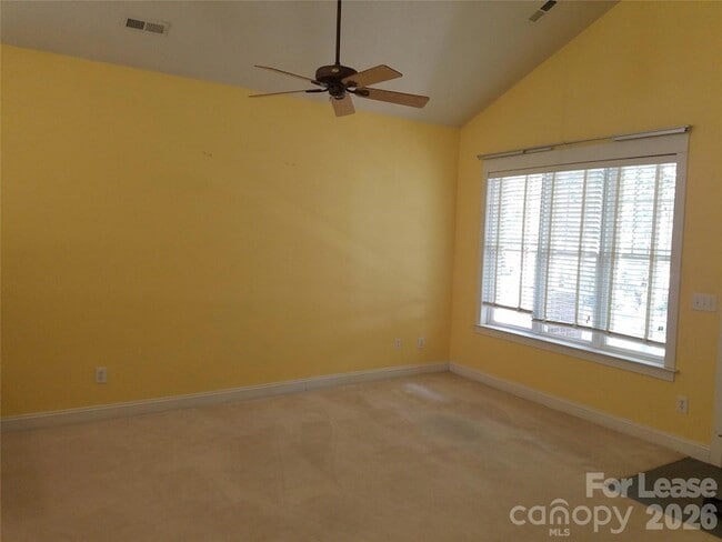 Building Photo - 11355 Deer Ridge Ln