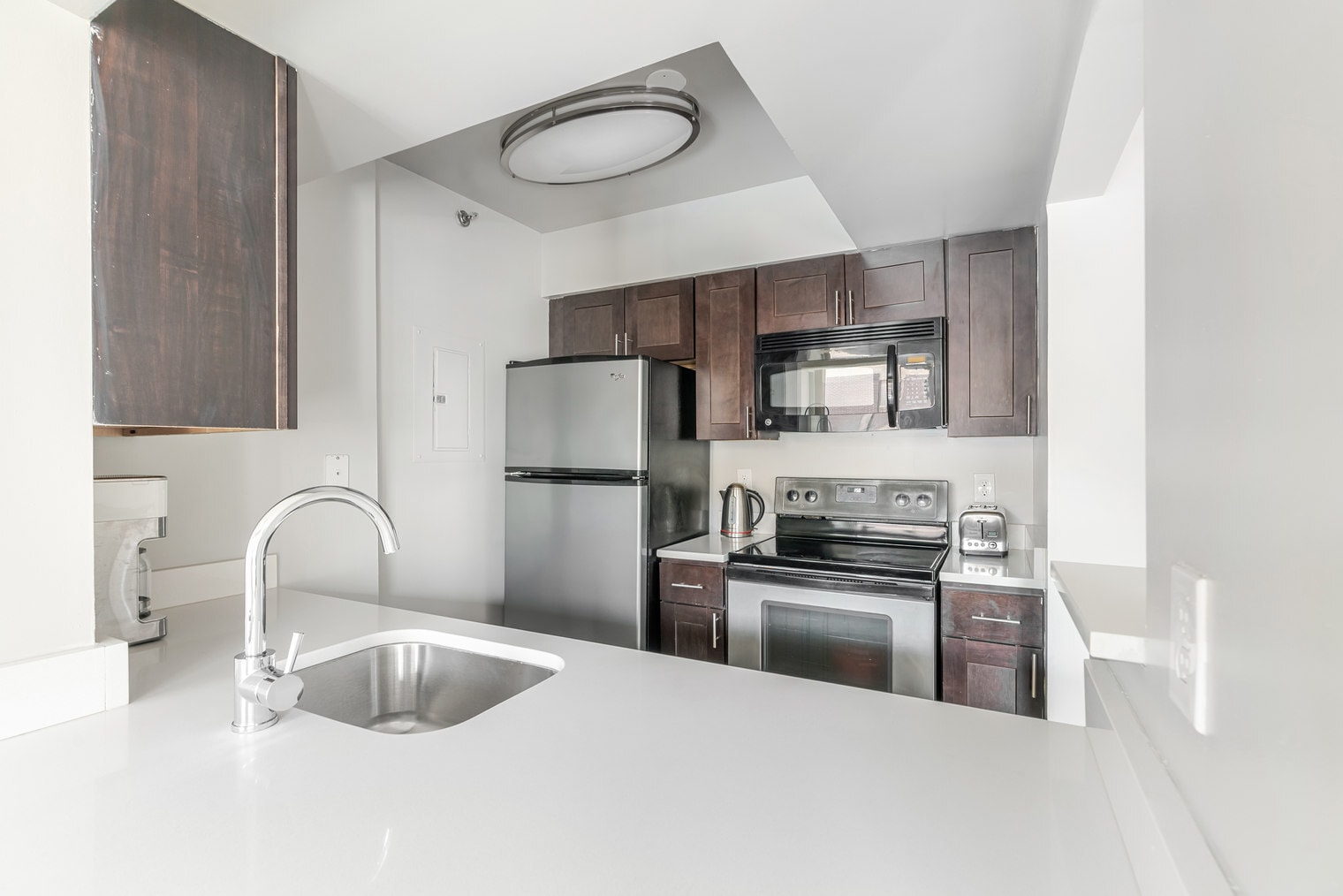 Building Photo - 2140 L St NW