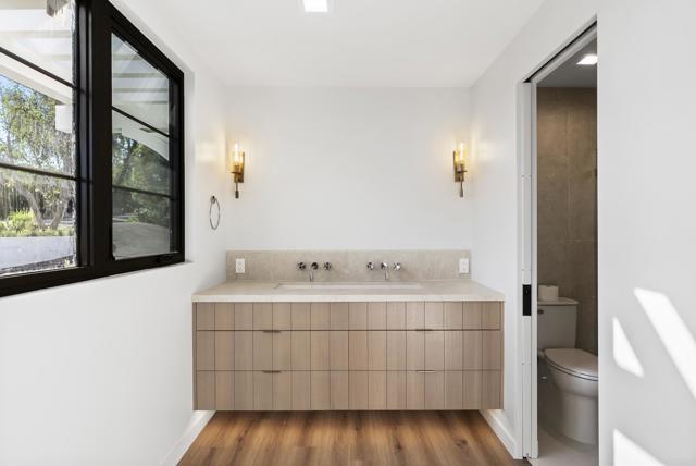 Building Photo - 16735 La Gracia B