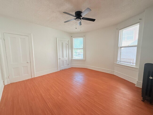 Building Photo - 157 Harrison Ave