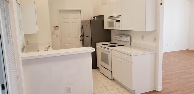 Building Photo - 1250 Winding Meadows Rd
