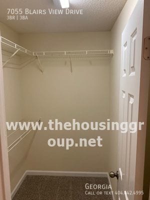 Building Photo - 7055 Blairs View Dr