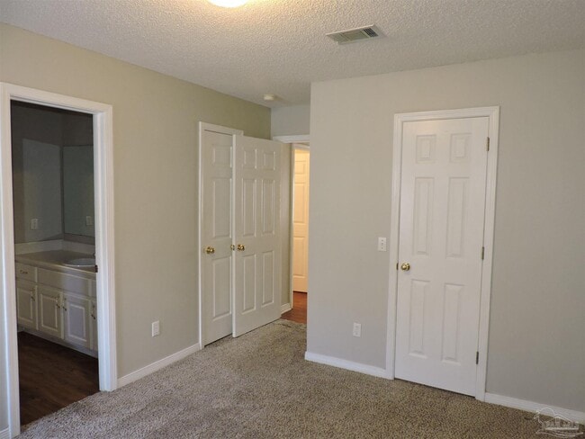 Building Photo - 1897 Gulf Bay Ln