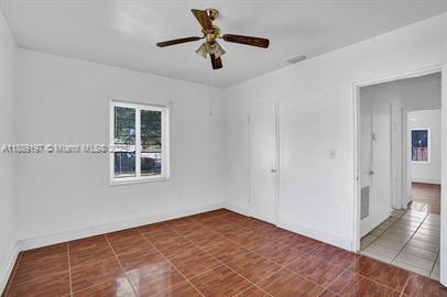 Building Photo - 10428 NW 5th Ave