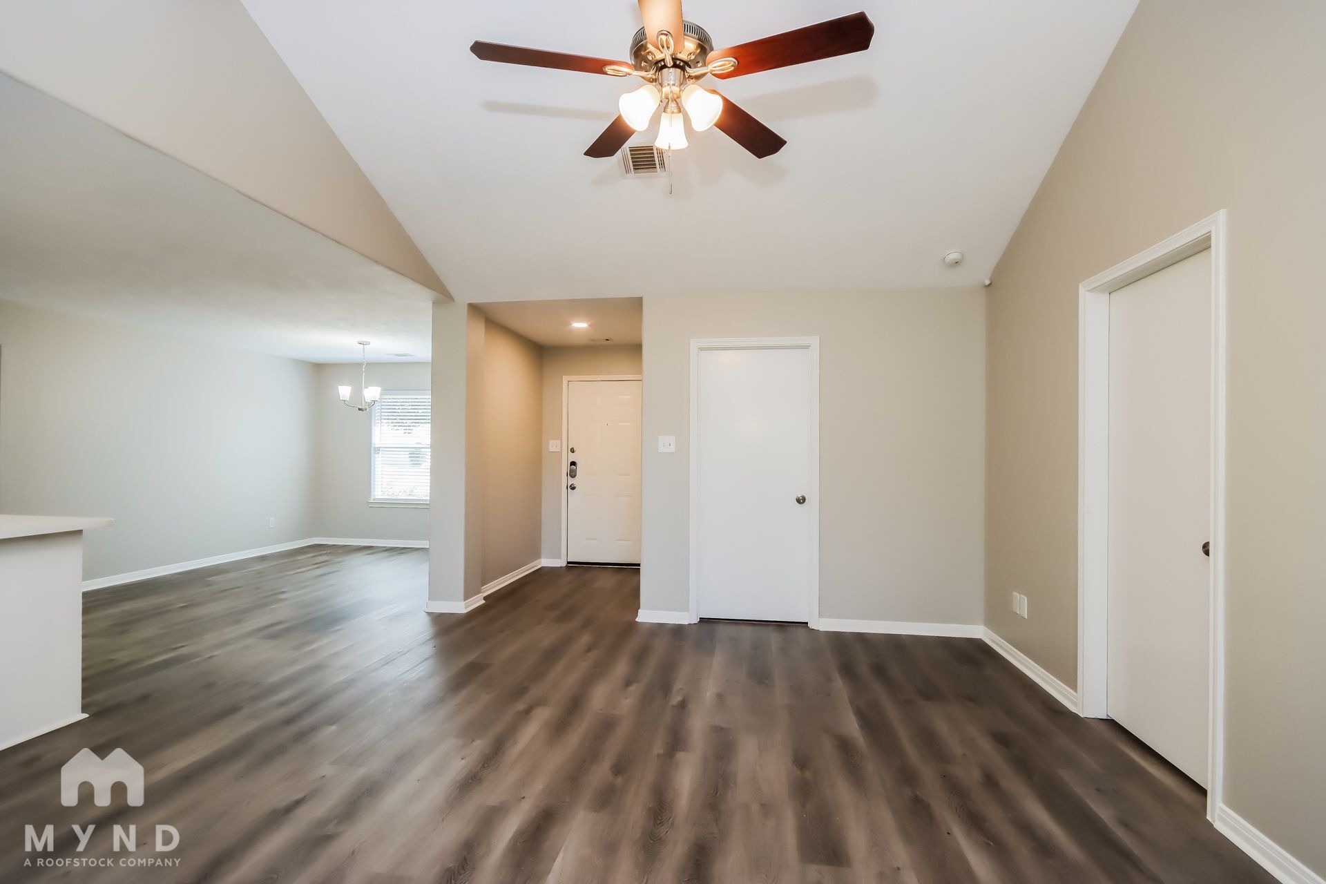 Building Photo - 16376 River Fall Ct