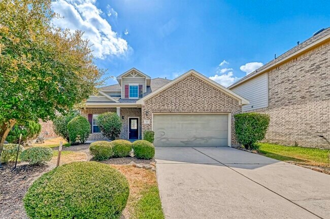 Building Photo - 11 Sagamore Ridge Pl