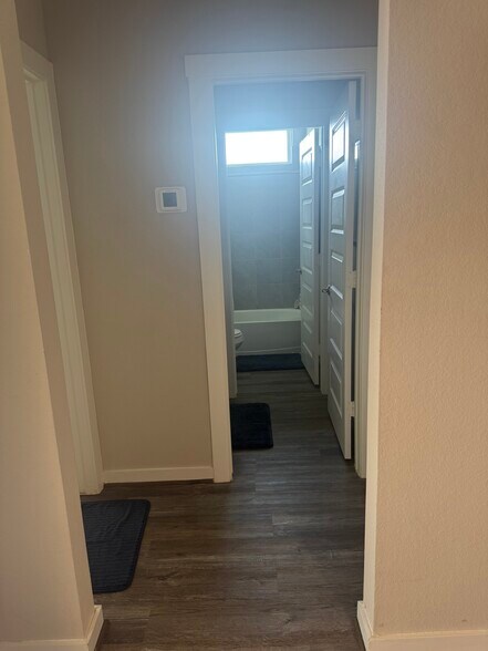 Building Photo - 3803 Ryans Rock Ct