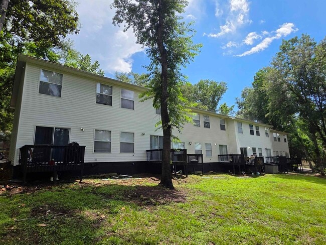 Building Photo - 1660 Kay Ave