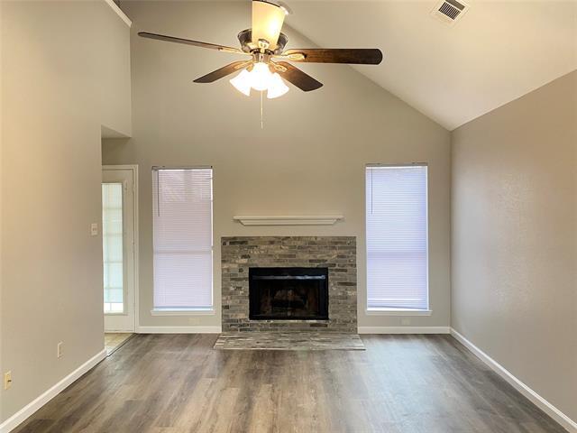 Building Photo - 1535 Collin Dr