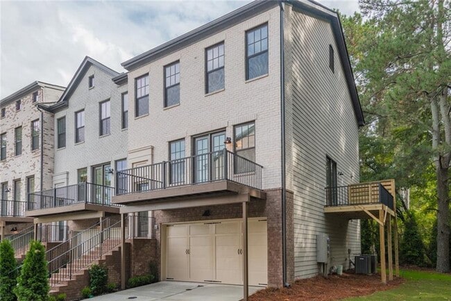 Building Photo - 4133 Wisconsin Dr