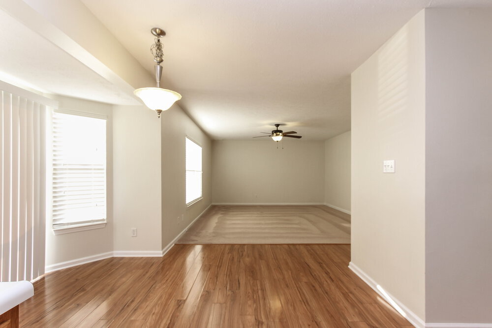 Building Photo - 1237 Silver Ridge Ln