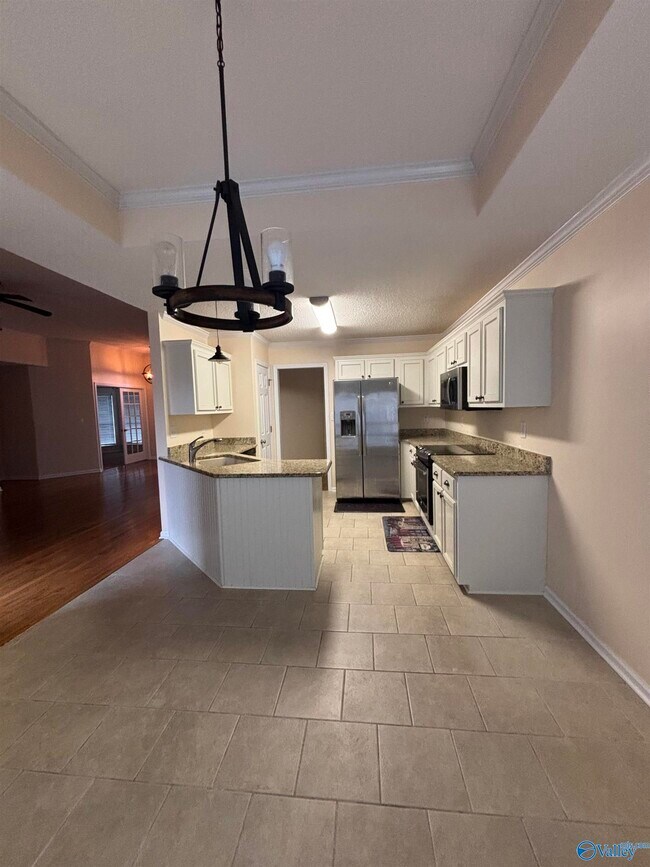 Building Photo - 140 Freedom Way