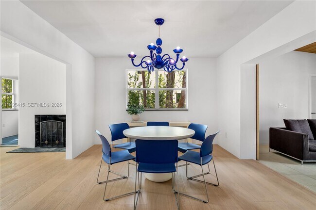 Building Photo - 5812 Alton Rd