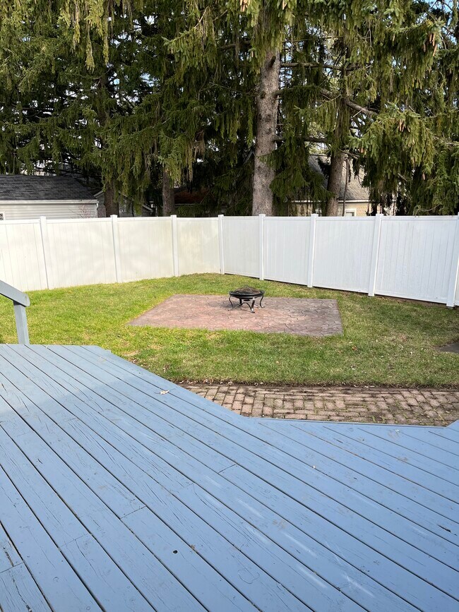 Building Photo - 1118 Cawood St