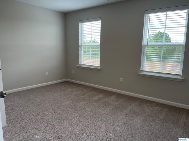 Building Photo - 16524 Demi Dr