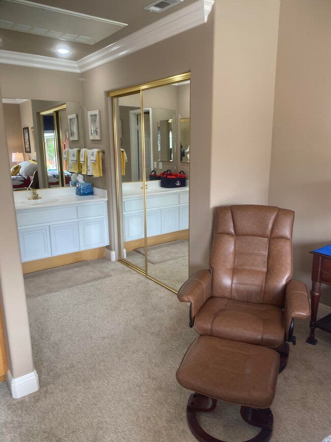 Building Photo - 75875 Sarazen Way