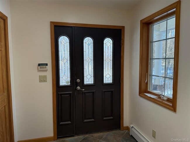 Building Photo - 88 Pierce Cir