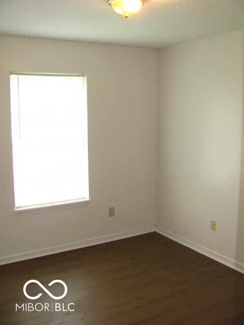 Building Photo - 986 N Boehning St