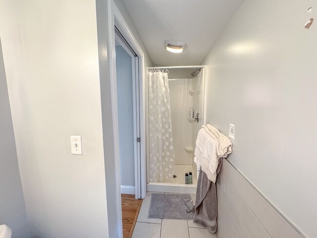 Building Photo - 79 Winchester Ave