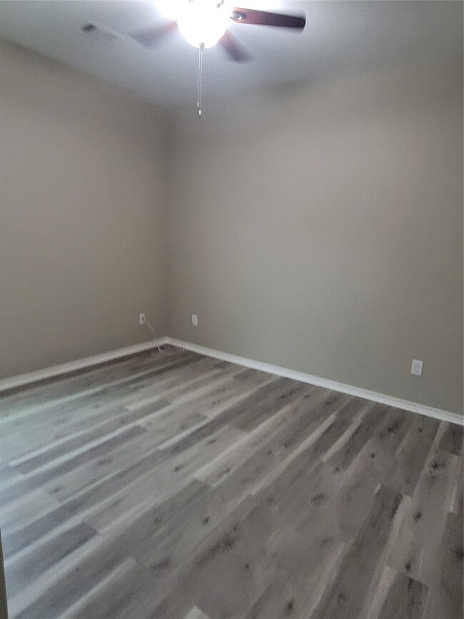 Building Photo - 5426 Floral Valley Ln