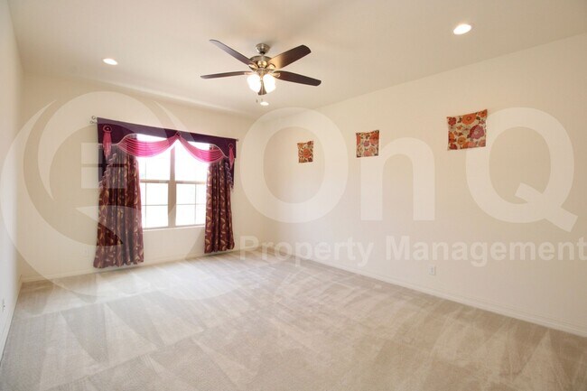 Building Photo - 1781 E Aster Pl