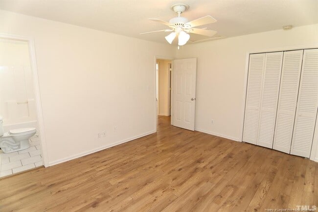 Building Photo - 6114 Deerwood Pl