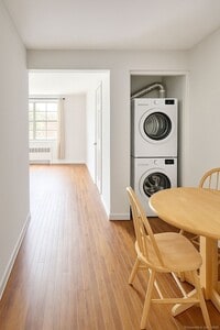 Building Photo - 74 Mencel Cir