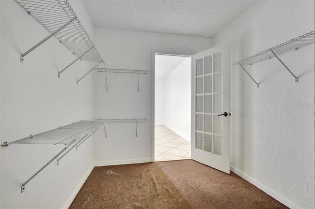 Building Photo - 745 Pinellas Bayway S