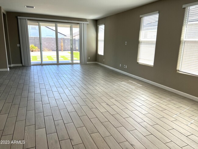 Building Photo - 8213 S 45th Ave