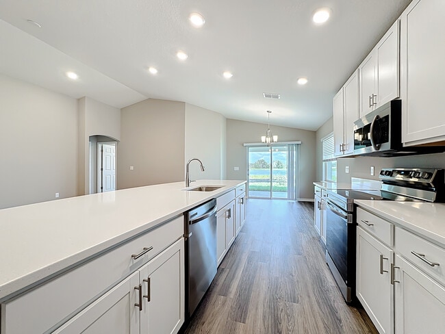 Building Photo - 877 Cypress Creek Run