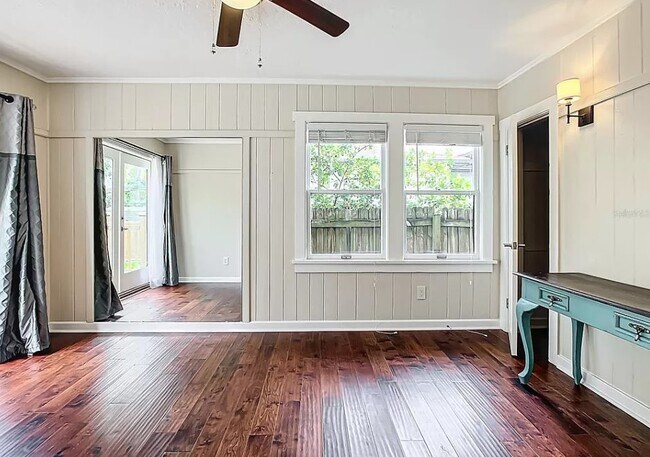 Building Photo - 3109 Johns Pky