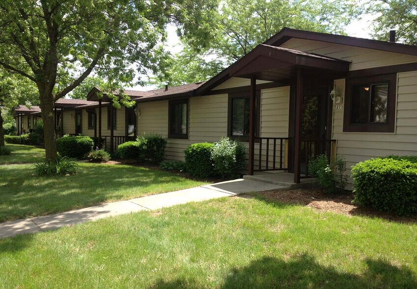 Building Photo - 2065 Emery Ct