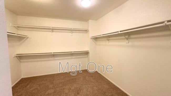 Building Photo - 20823 Westbury Rd