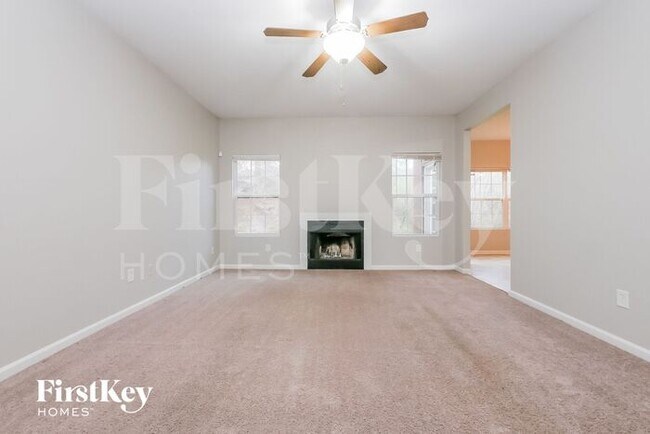 Building Photo - 5052 Pioneer Pkwy