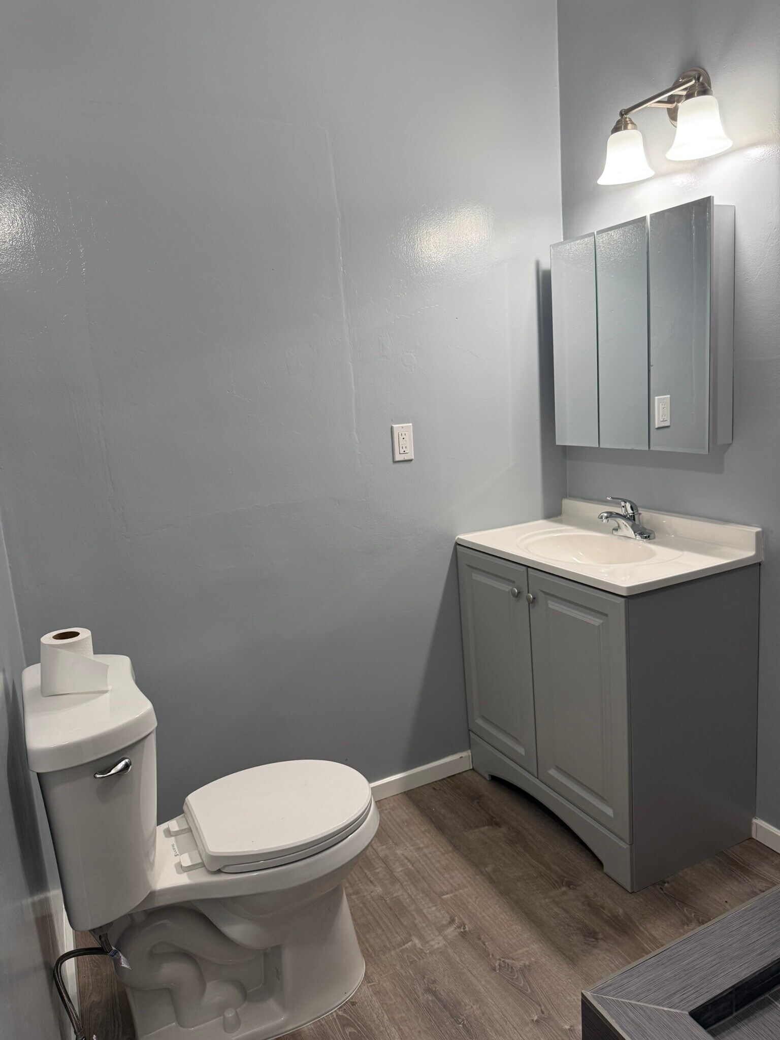 Building Photo - 11458 Albers St