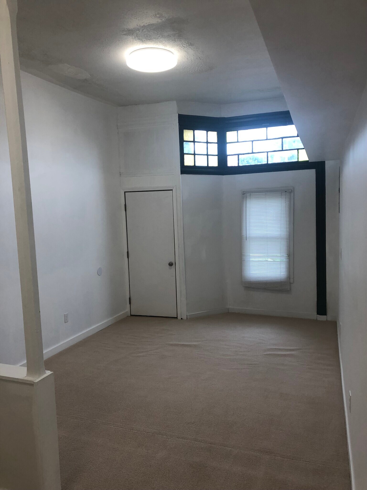 Building Photo - 310 S Jefferson St