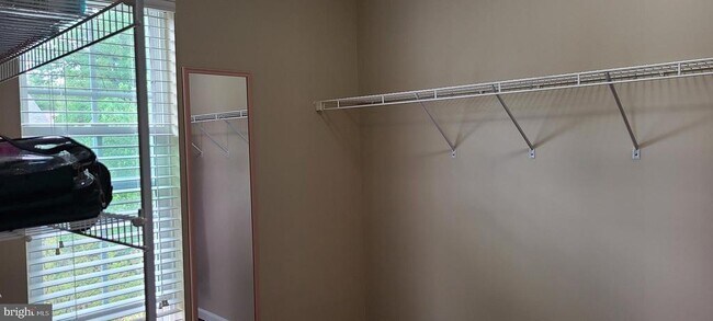 Building Photo - 4506 Nightingale Ct